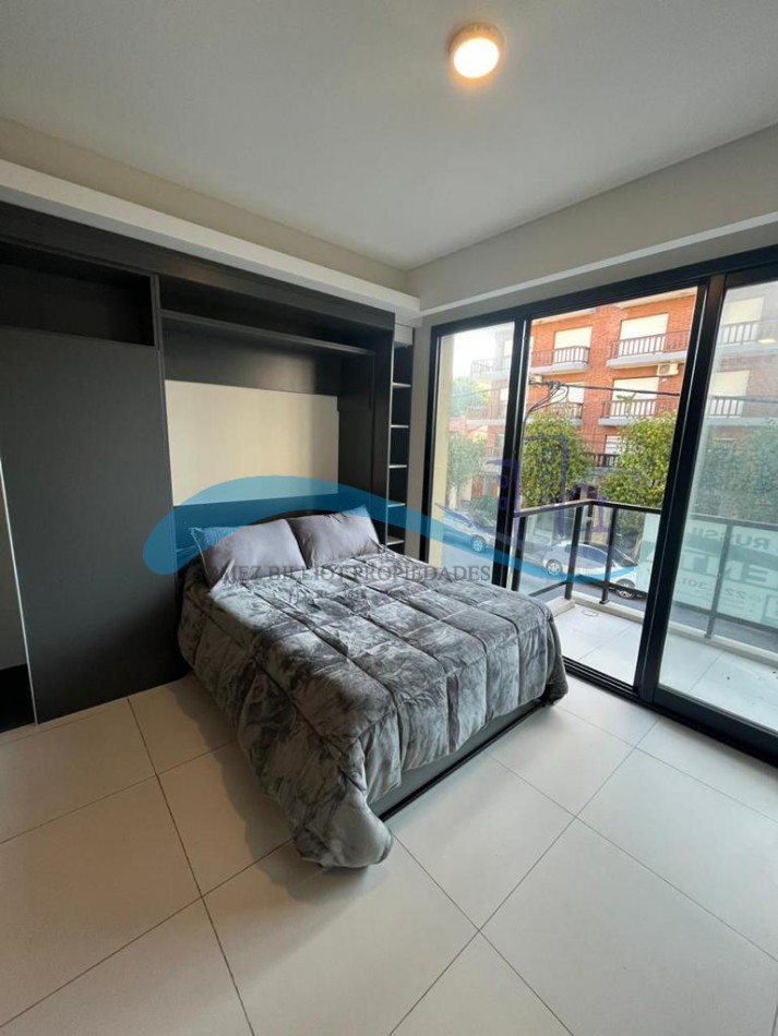 Depto 1 ambiente a estrenar con balcon saliente