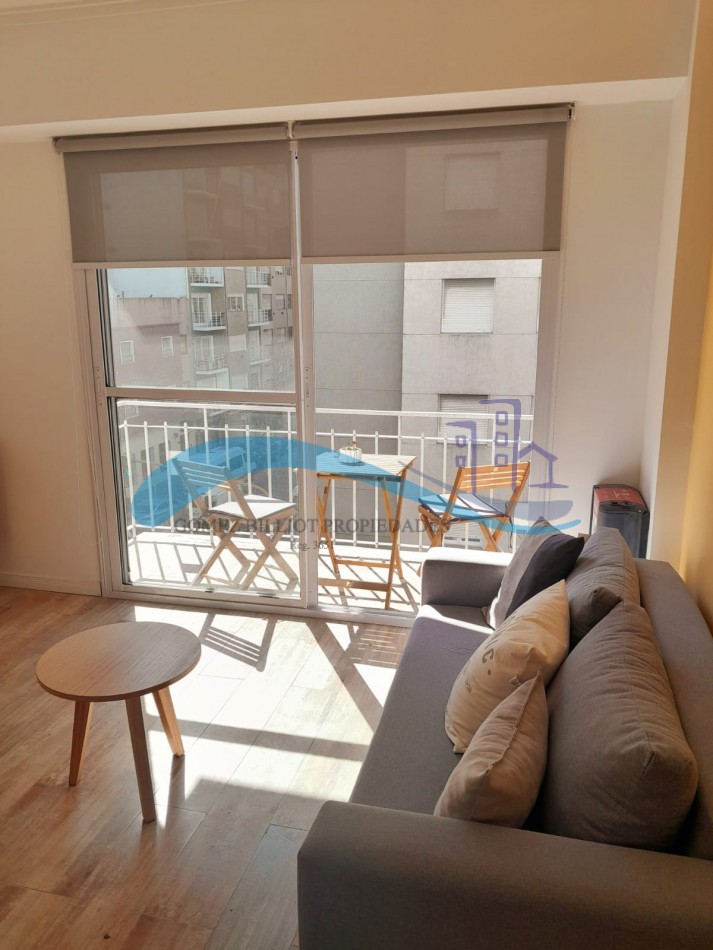 Depto 3 ambientes con balcon