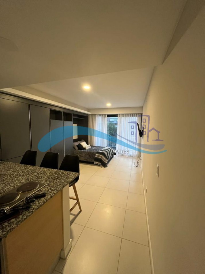 Depto 1 ambiente a estrenar con balcon saliente