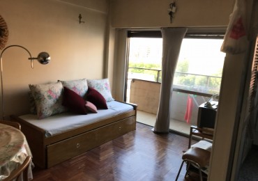 Departamento 2 ambientes a la calle con balcon